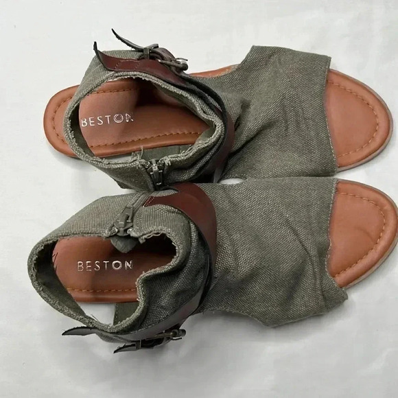 Beston Criss Cross Backless Cutout Summer Wedges Sandals size 11 - Picture 3 of 6